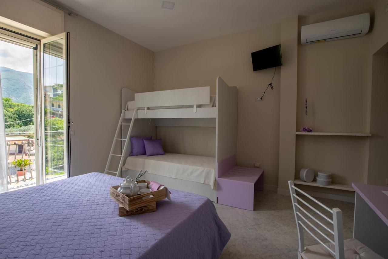 B&B L'Abbraccio Casola di Napoli エクステリア 写真